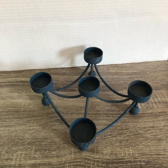 Vtg Blue Metal Tealight Candle Holder - Picture 2 of 13